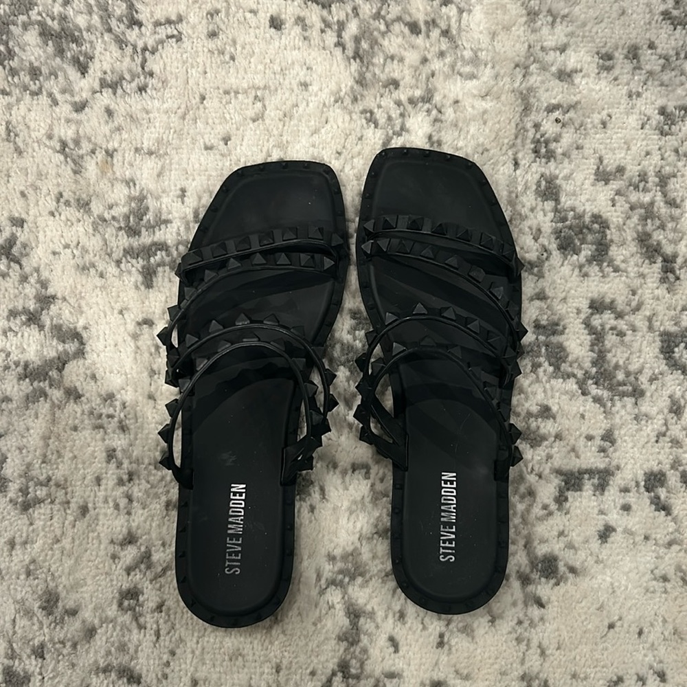 Steve Madden Studded Sandals Size 7
